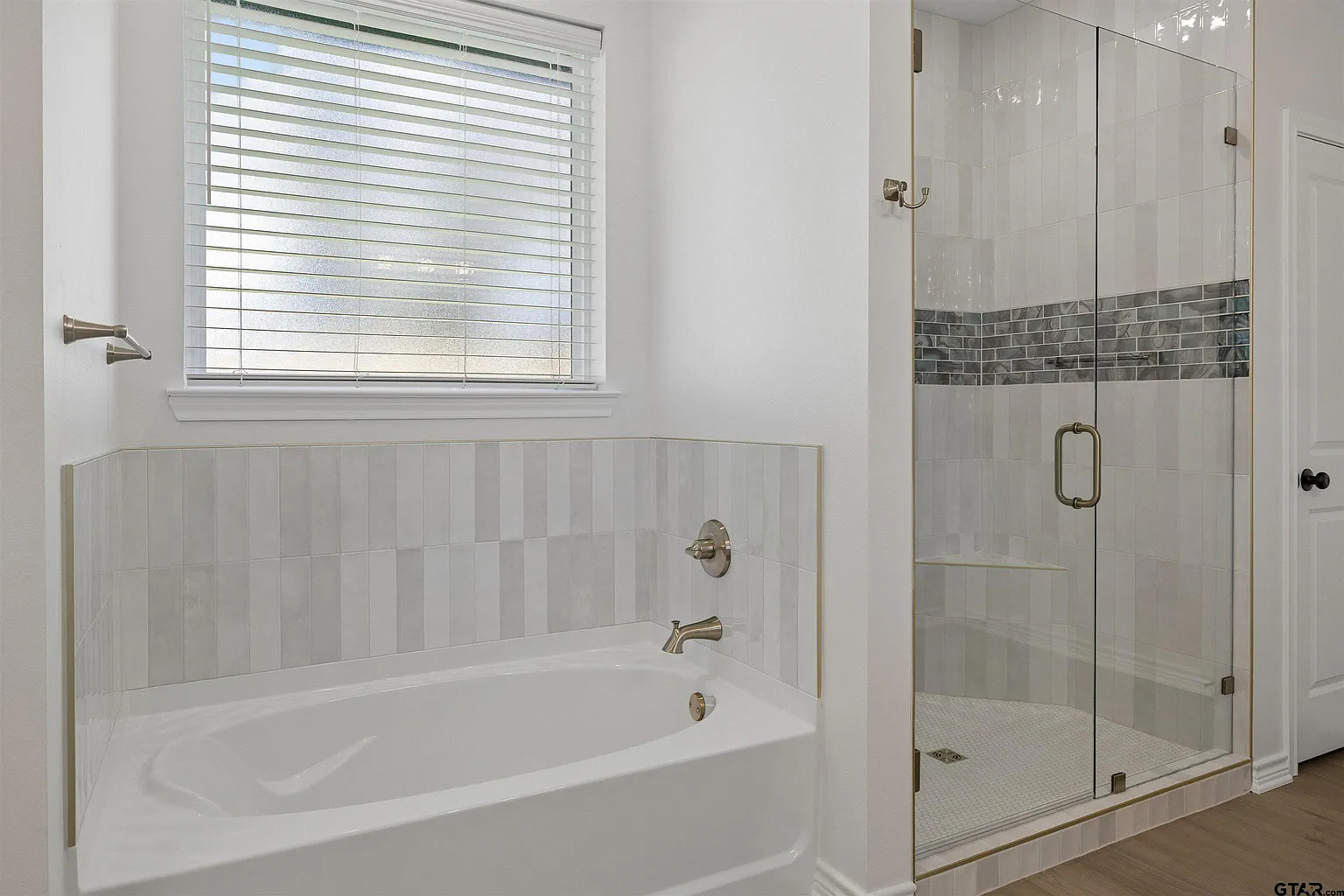 Tile & Glass Shower